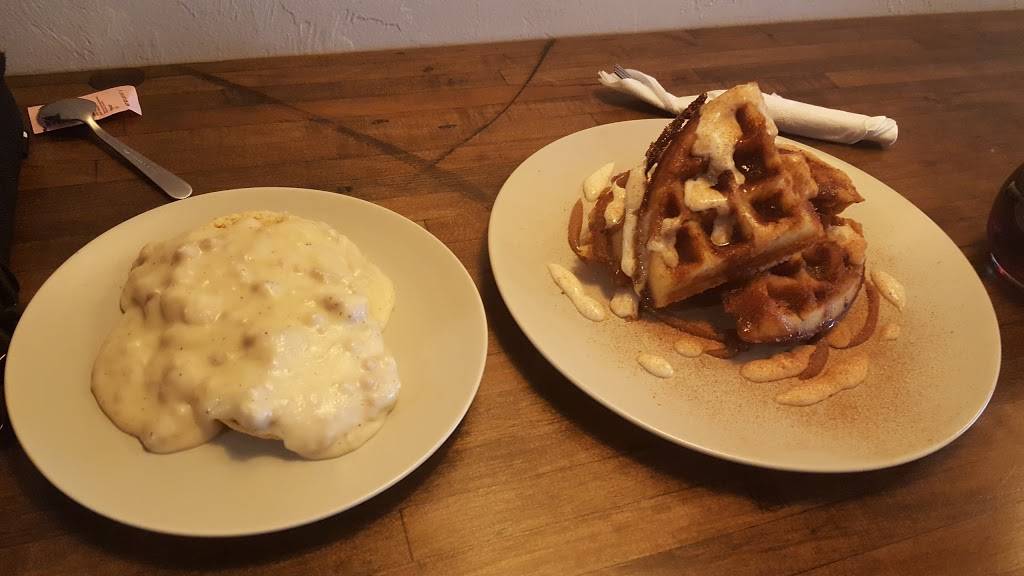 116 Farmstead Market & Table | restaurant | 116 S Main St, Luther, OK 73054, USA | 4052346042 OR +1 405-234-6042