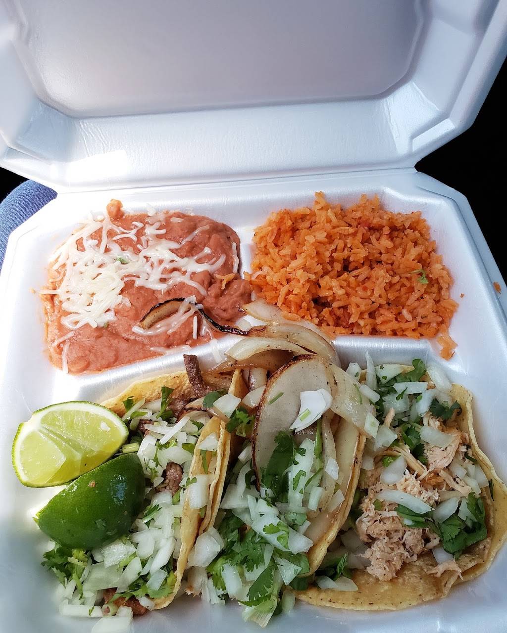 El MIL Tacos | restaurant | 3910 Hemphill St, Fort Worth, TX 76110, USA | 8179263201 OR +1 817-926-3201