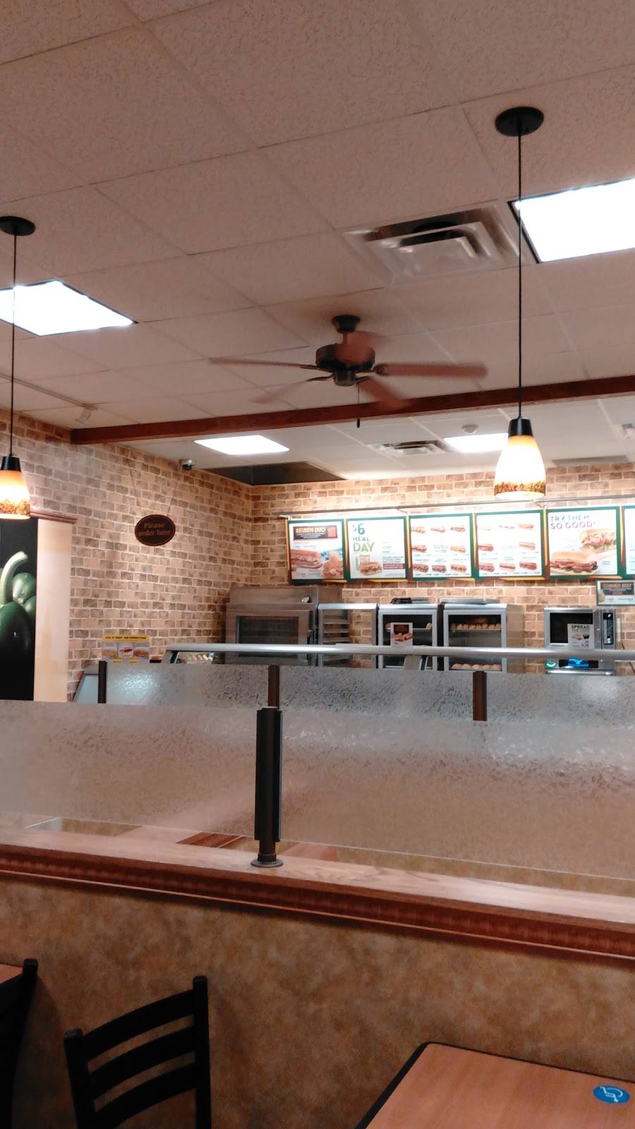 Subway | restaurant | 594 US-1, Scarborough, ME 04074, USA | 2077307175 OR +1 207-730-7175