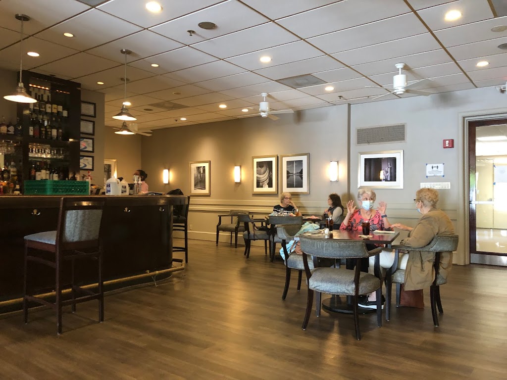 Clubhouse I | restaurant | 3700 Rossmoor Blvd, Silver Spring, MD 20906, USA | 3015981300 OR +1 301-598-1300