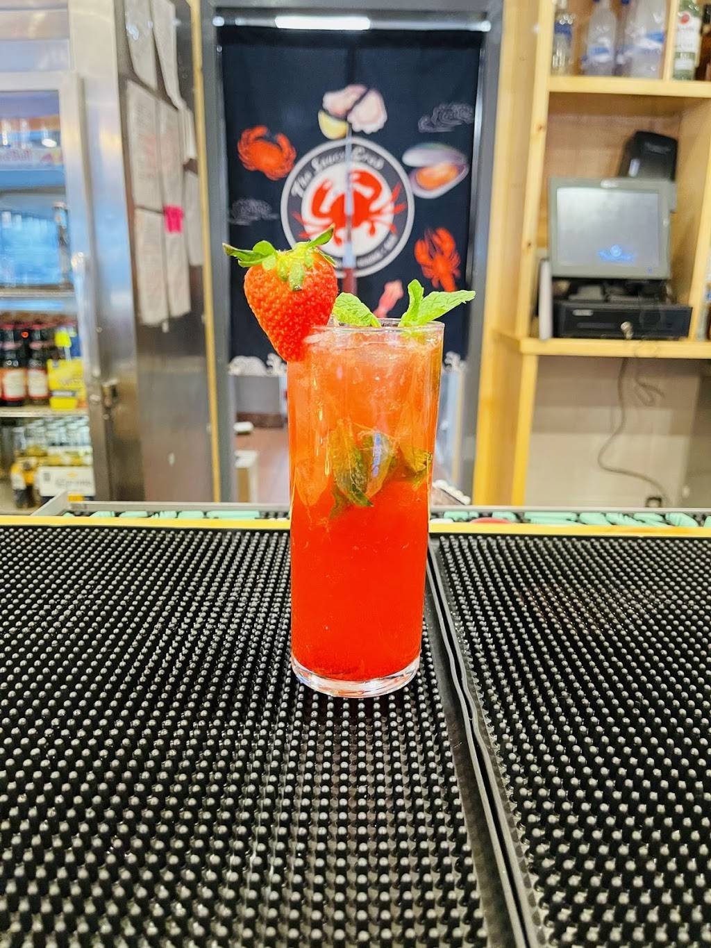 The Saucy Crab | restaurant | 1315 E Armour Rd, Bourbonnais, IL 60914, USA | 8156143595 OR +1 815-614-3595