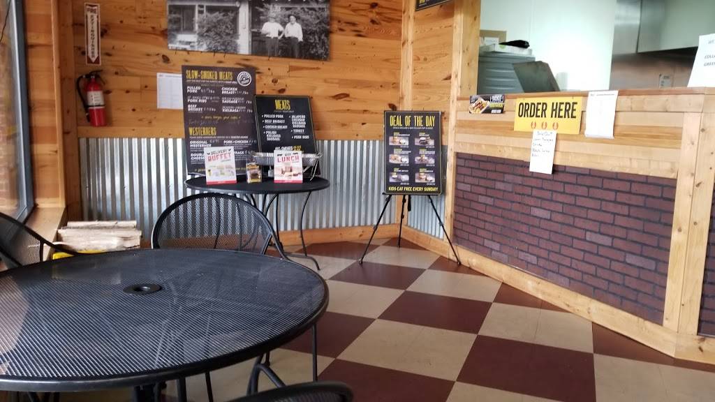 Dickeys Barbecue Pit | restaurant | 14260 H, Centreville Square, Centreville, VA 20121, USA | 5712814846 OR +1 571-281-4846