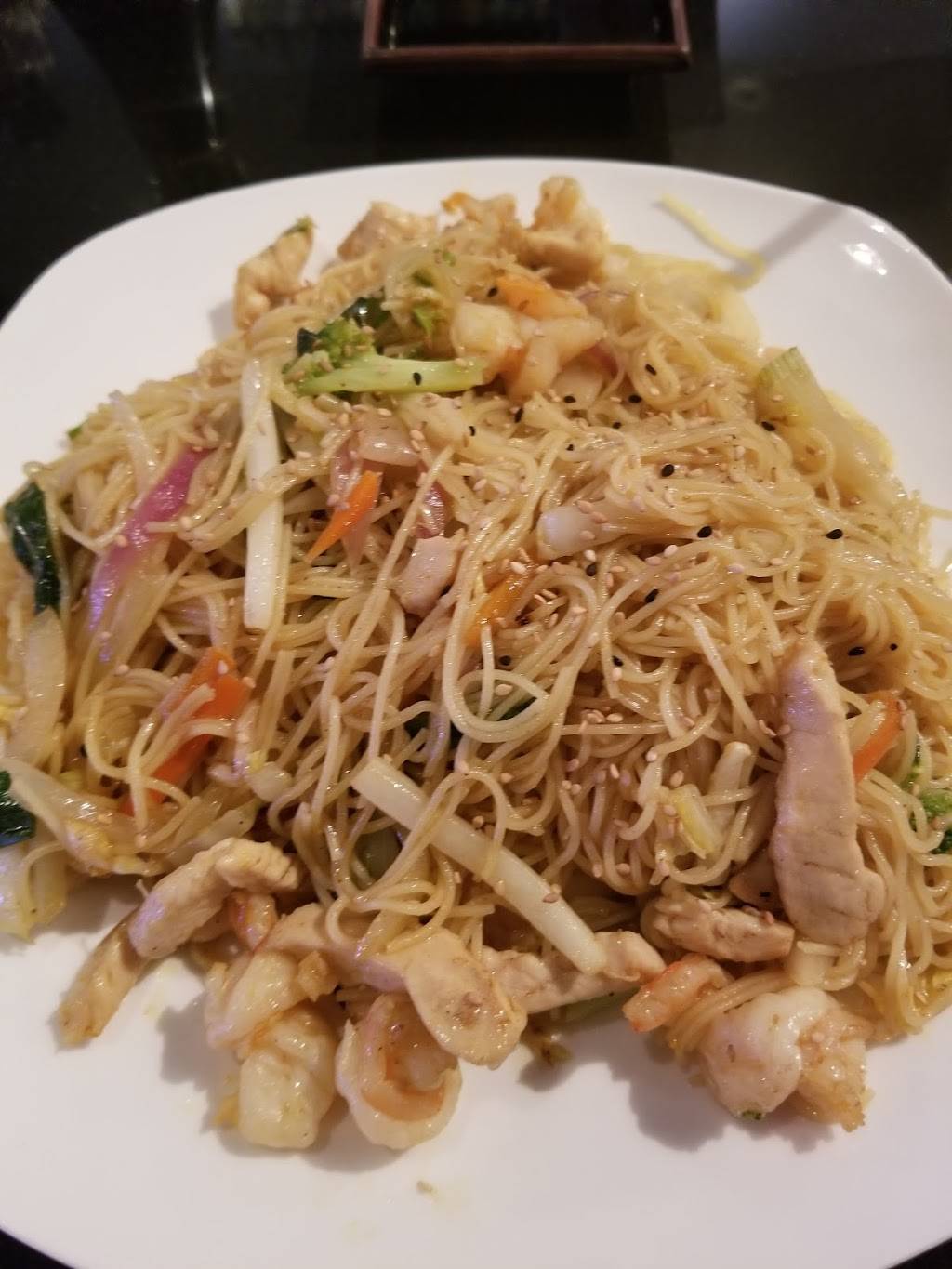 Azure Fusion Bistro & Saké | restaurant | 3975 Texas 6 Frontage Rd #300, College Station, TX 77845, USA | 9796937836 OR +1 979-693-7836