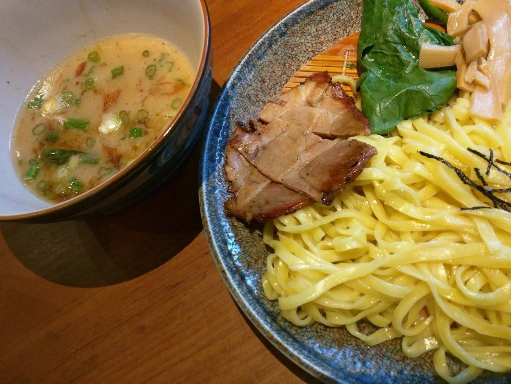 Kizuki Ramen & Izakaya | restaurant | 319 NE Thornton Pl, Seattle, WA 98125, USA | 2065842983 OR +1 206-584-2983