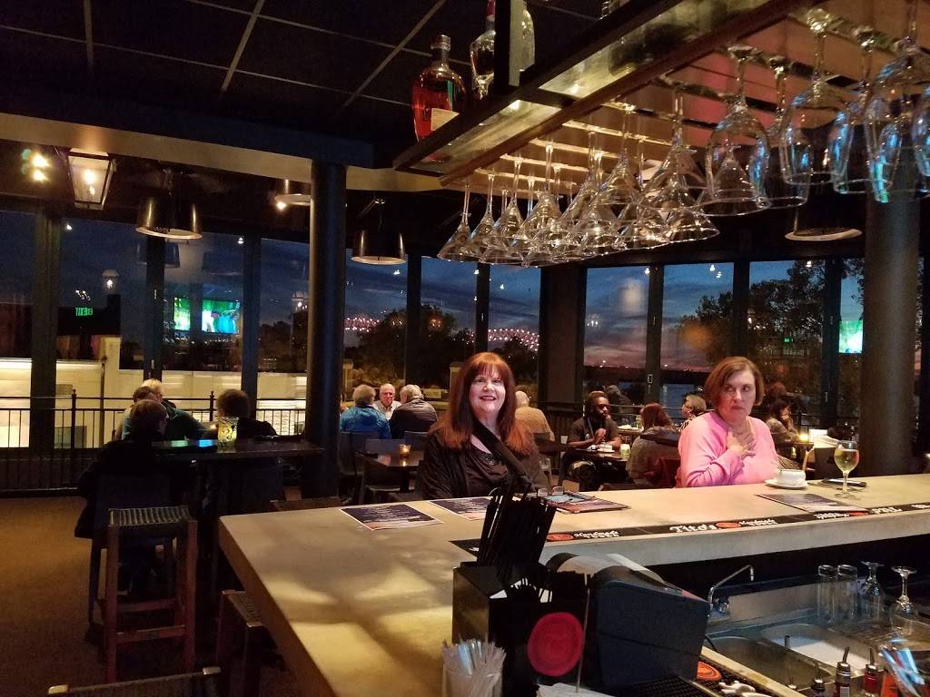 Terrace at The River Inn | restaurant | 50 Harbor Town Square, Memphis, TN 38103, USA | 9012603366 OR +1 901-260-3366