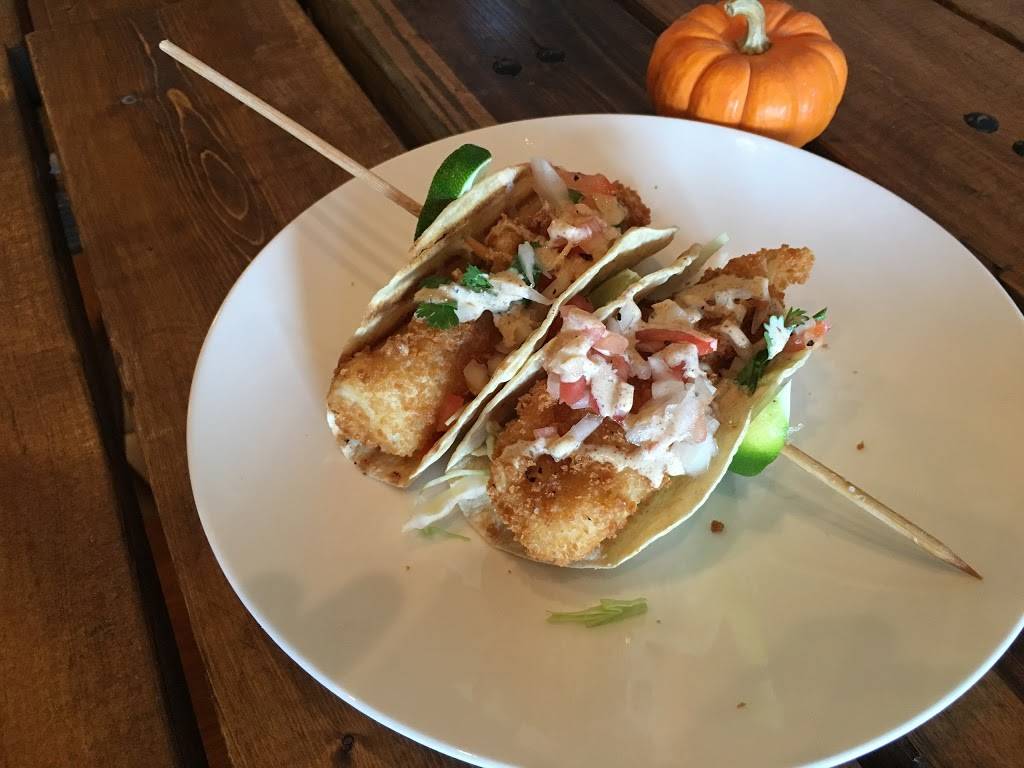 Catfish Hox | restaurant | 2595 Sandy Plains Rd #101, Marietta, GA 30066, USA | 7707269925 OR +1 770-726-9925