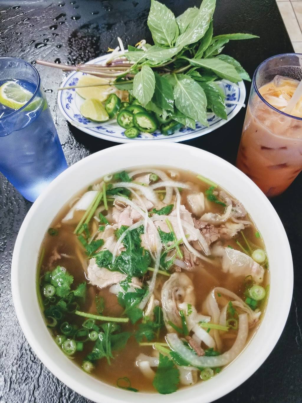 Phở 881 | restaurant | 3550, 881 E Anaheim St, Long Beach, CA 90813, USA | 5625995305 OR +1 562-599-5305