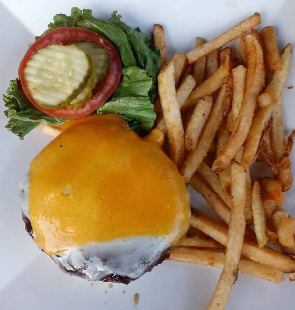 B&D Burgers | restaurant | 11108 Abercorn St, Savannah, GA 31419, USA | 9129278700 OR +1 912-927-8700
