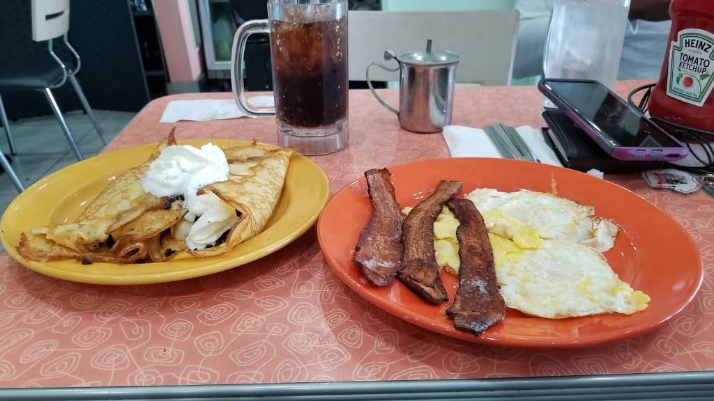 Pamelas P & G Diner | Mt. Lebanon | restaurant | 427 Washington Rd, Pittsburgh, PA 15228, USA | 4123433344 OR +1 412-343-3344