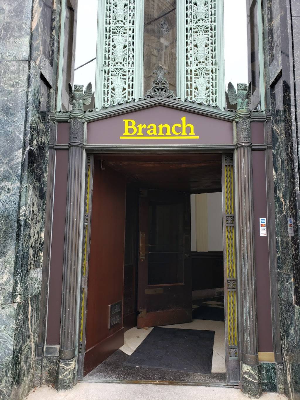 Branch | restaurant | 1535 Madison Rd, Walnut Hills, OH 45206, USA | 5132212702 OR +1 513-221-2702