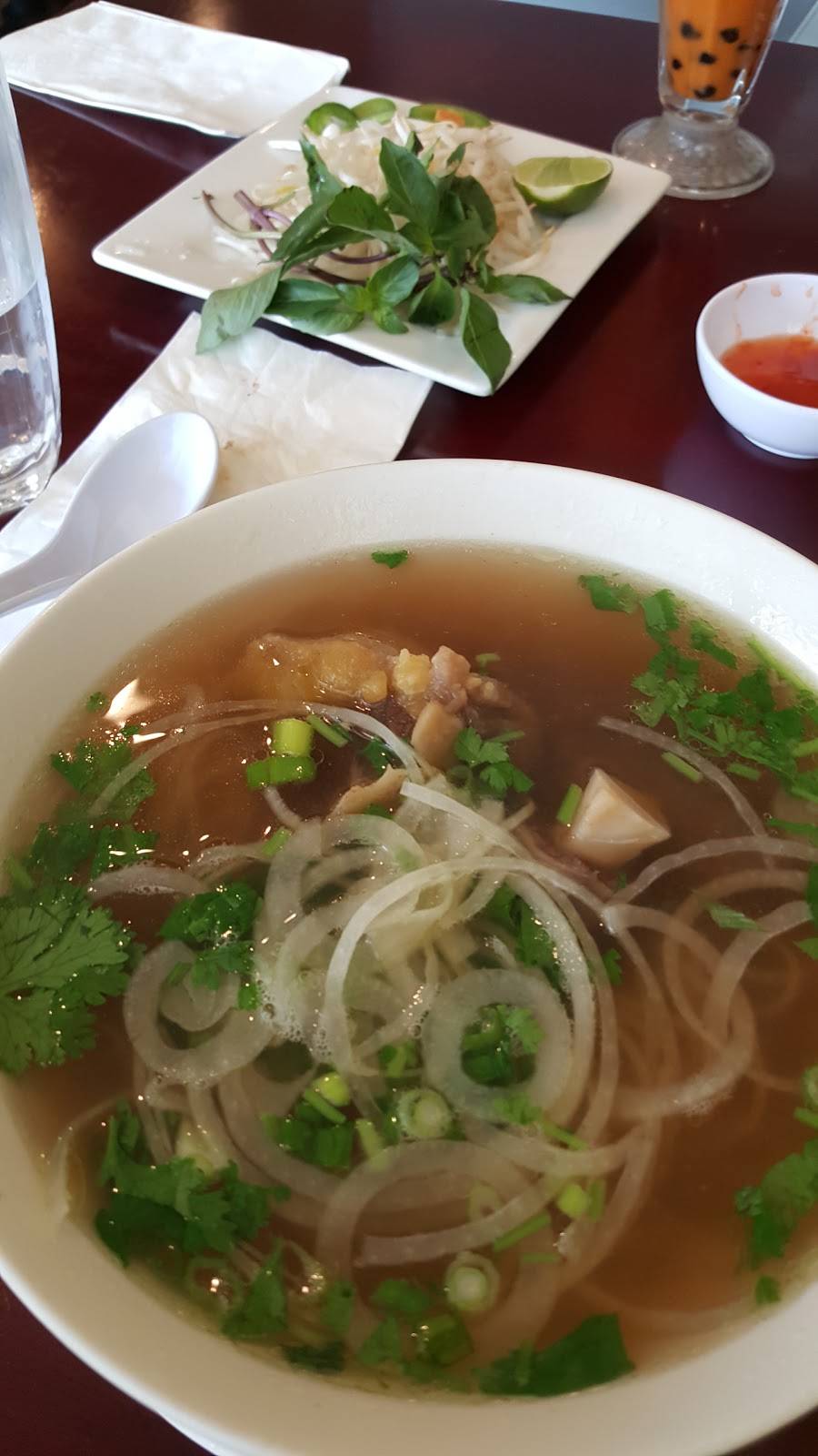 Pho Golden Star | restaurant | 12136 Central Ave, Chino, CA 91710, USA | 9094642789 OR +1 909-464-2789
