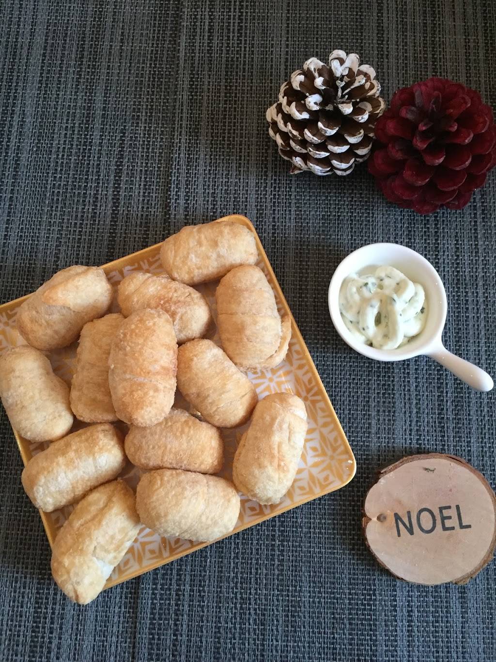 Lolas Food Inc | meal takeaway | 3490 Laird Rd #9, Mississauga, ON L5L 5Y4, Canada | 9059971577 OR +1 905-997-1577