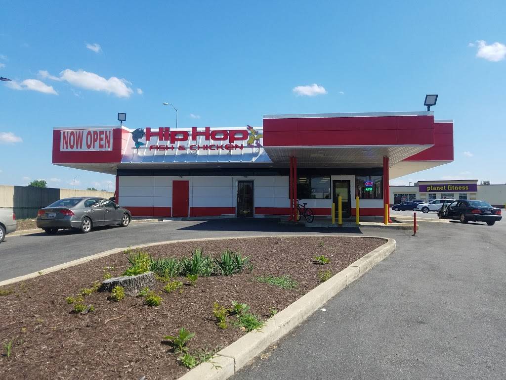 Hip Hop Fish & Chicken | restaurant | 7600 Old Branch Ave, Clinton, MD 20735, USA | 3018686666 OR +1 301-868-6666