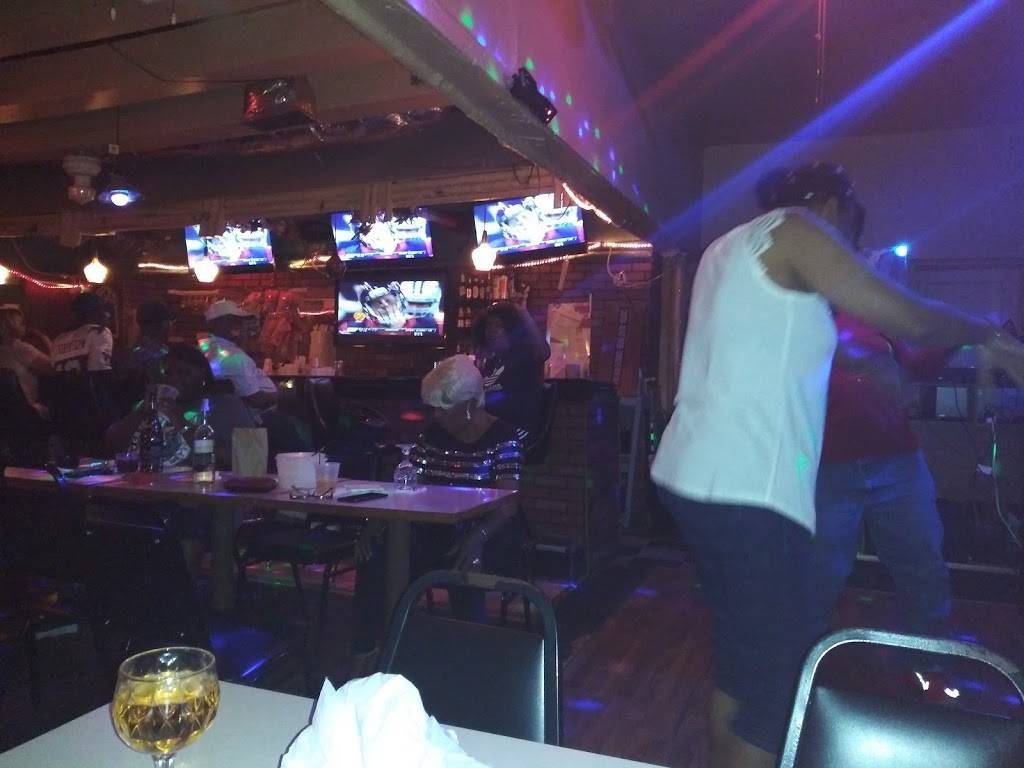 Jazspers | restaurant | 1450 Gaither Pkwy, Memphis, TN 38106, USA | 9017752139 OR +1 901-775-2139