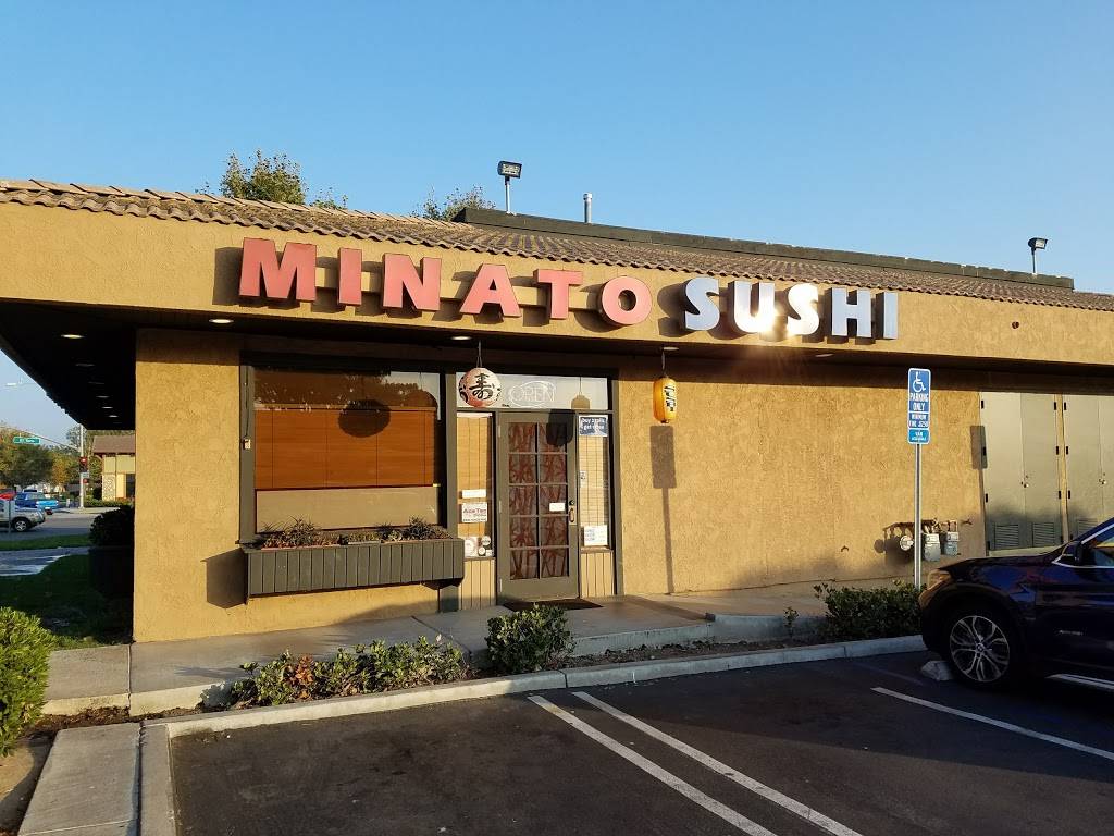 Minato Sushi | restaurant | 23505 El Toro Rd, Lake Forest, CA 92630, USA | 9494724547 OR +1 949-472-4547