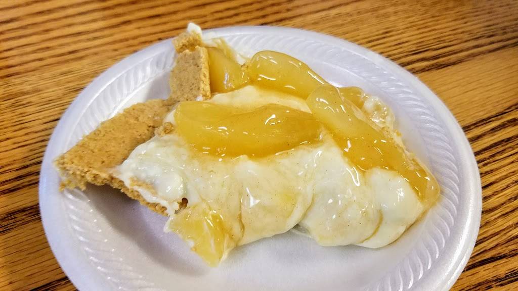 Country Smokehouse | restaurant | 8505 Garners Ferry Rd, Hopkins, SC 29061, USA | 8037764886 OR +1 803-776-4886