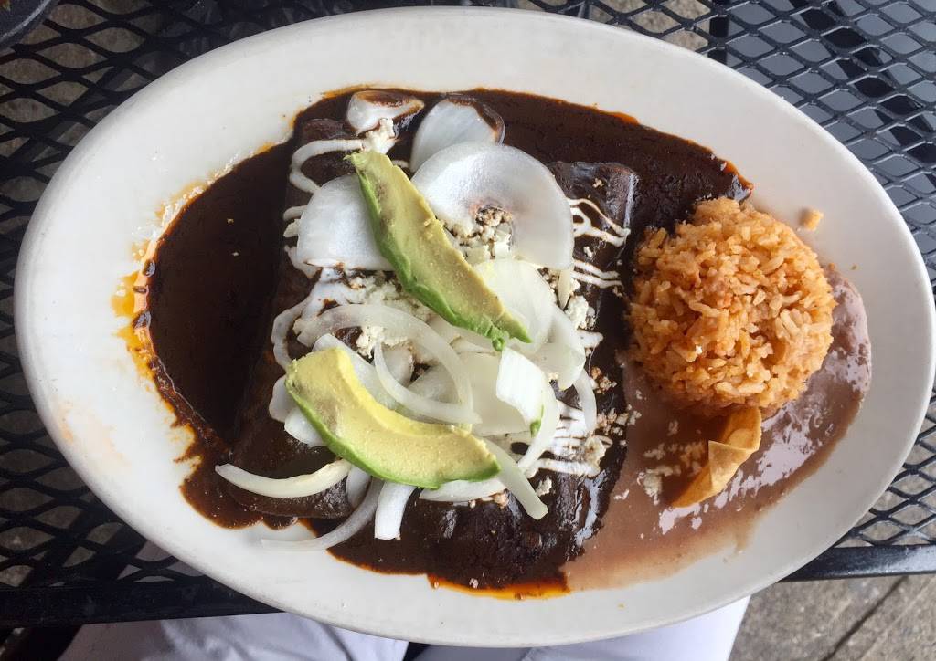 Mezcal | restaurant | 14 Mechanic St, New Haven, CT 06511, USA | 2037824828 OR +1 203-782-4828