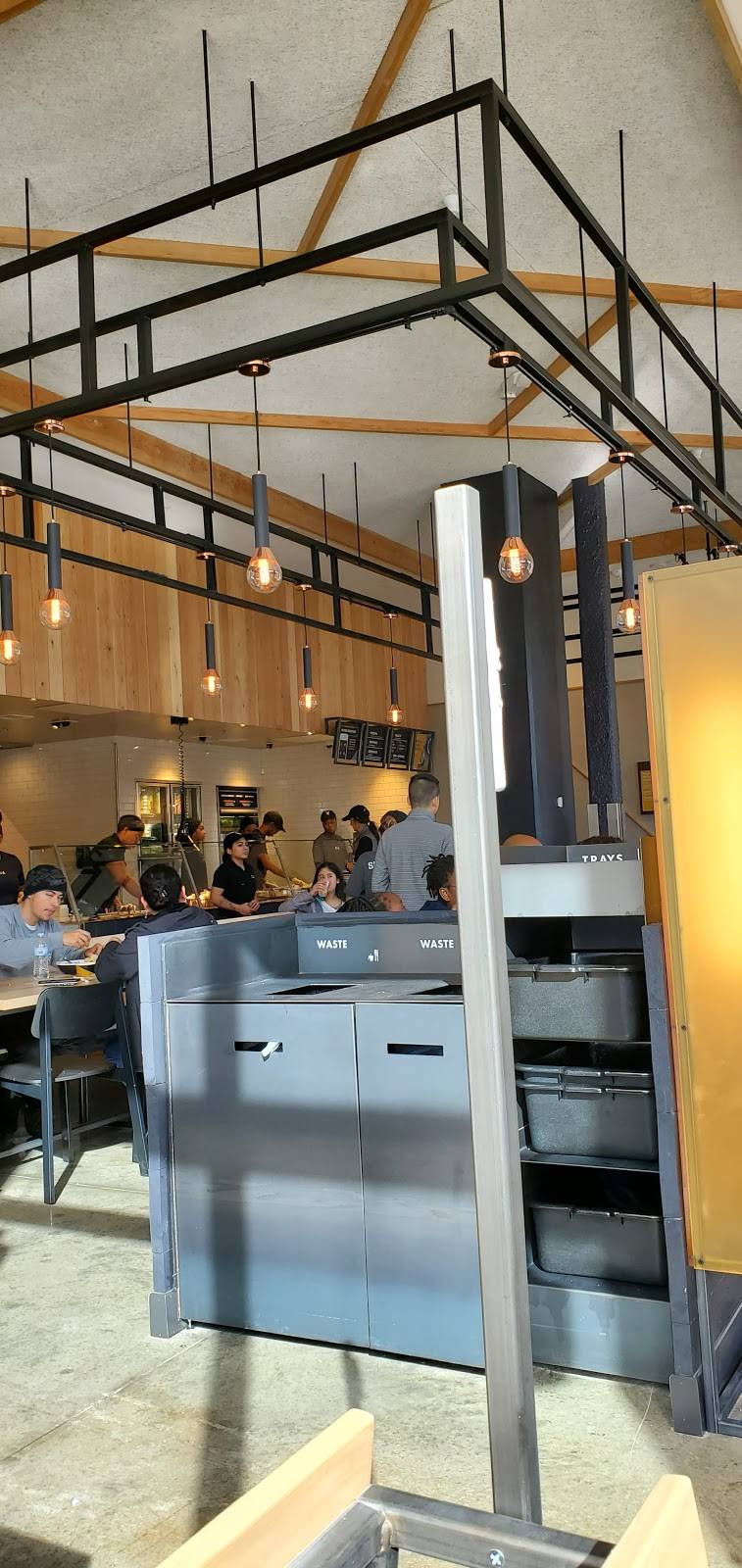 CAVA | restaurant | 2126 South Blvd Suite 1, Charlotte, NC 28203, USA | 7042721360 OR +1 704-272-1360