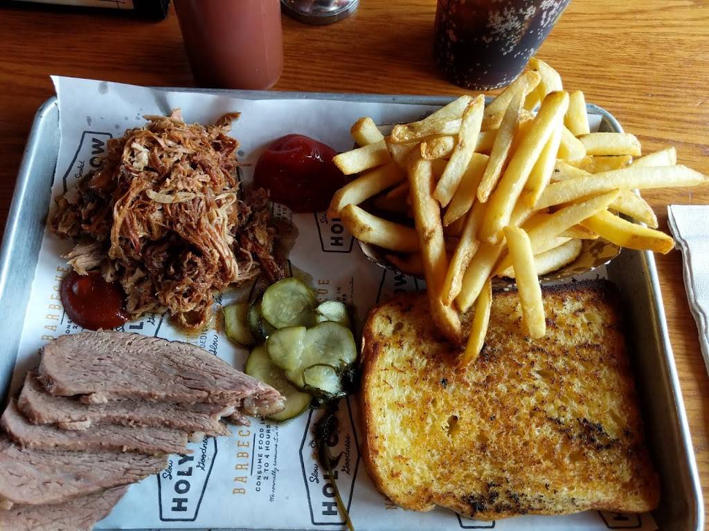 Holy Cow BBQ | restaurant | 264 26th St, Santa Monica, CA 90402, USA | 3108836269 OR +1 310-883-6269