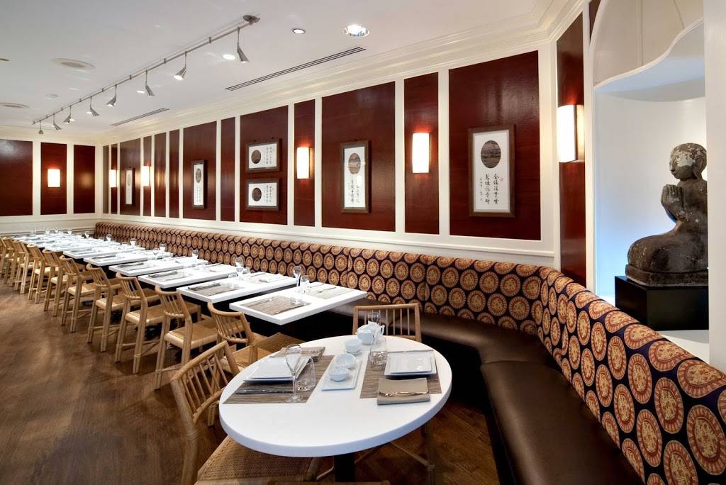 Meis Corner | restaurant | 105 E Delaware Pl, Chicago, IL 60611, USA | 3125736288 OR +1 312-573-6288