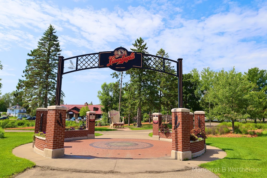 Leinie Lodge | restaurant | 124 E Elm St, Chippewa Falls, WI 54729, USA | 8885346437 OR +1 888-534-6437