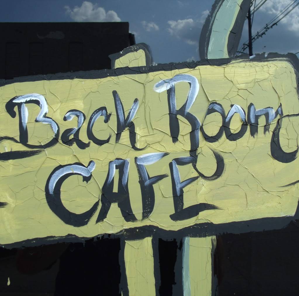 Back Room Cafe | cafe | 201 E Broadway St, Cushing, OK 74023, USA | 9183064242 OR +1 918-306-4242