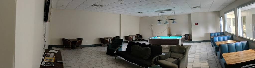 Woodhull Travel Plaza Restaurant | restaurant | 536 Oxford Ave, Woodhull, IL 61490, USA | 3093343000 OR +1 309-334-3000