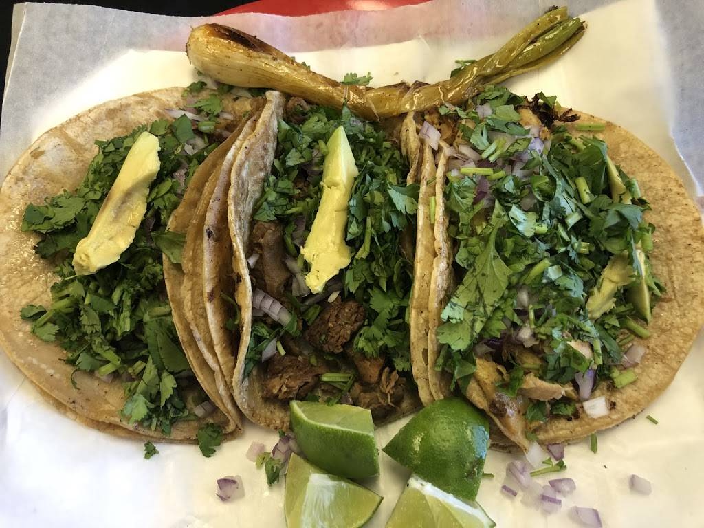 Ebenezer Grocery & Taqueria | restaurant | 900 Grand Ave, Schofield, WI 54476, USA | 7152983339 OR +1 715-298-3339