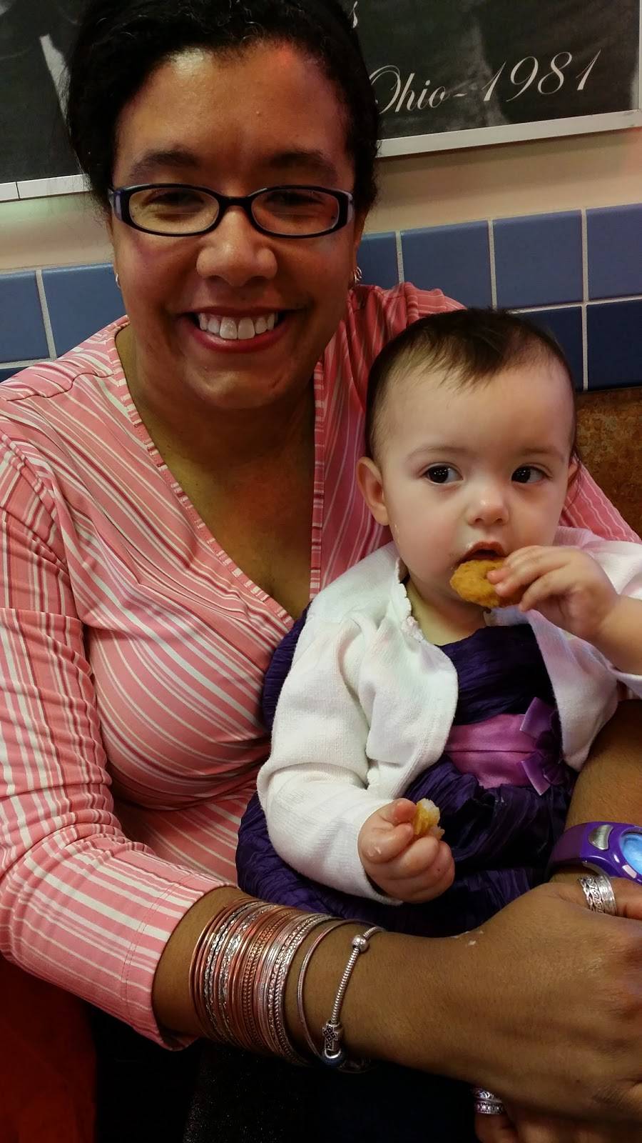 White Castle | restaurant | 18250 S Halsted St, Homewood, IL 60430, USA | 7089572680 OR +1 708-957-2680