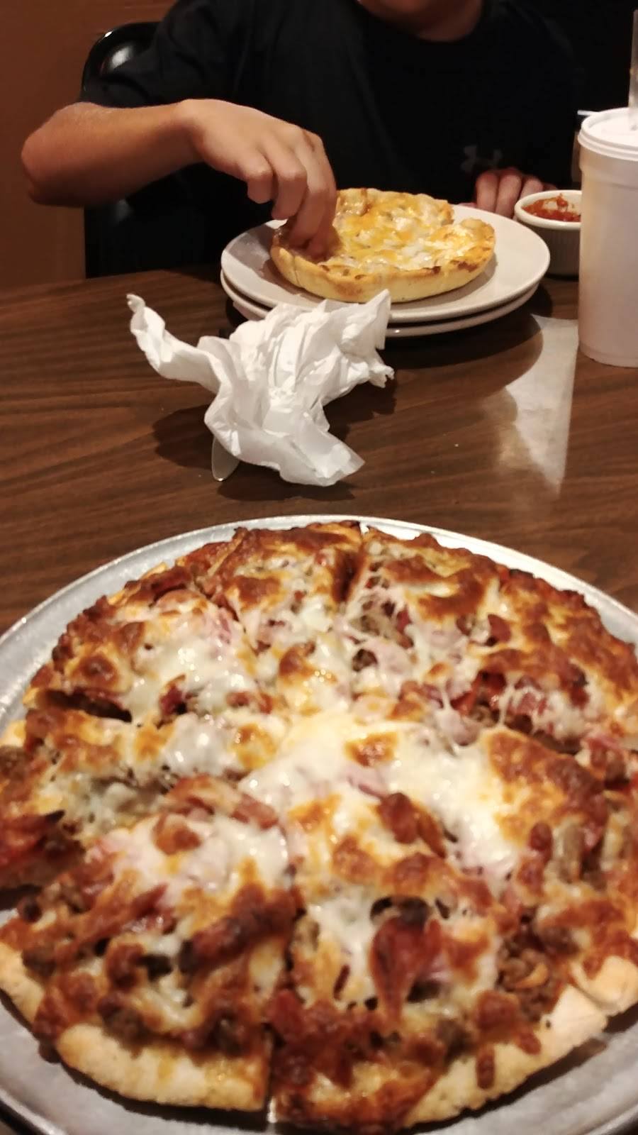 Bearnos Pizza | restaurant | 8019 Preston Hwy, Louisville, KY 40219, USA | 5029686060 OR +1 502-968-6060