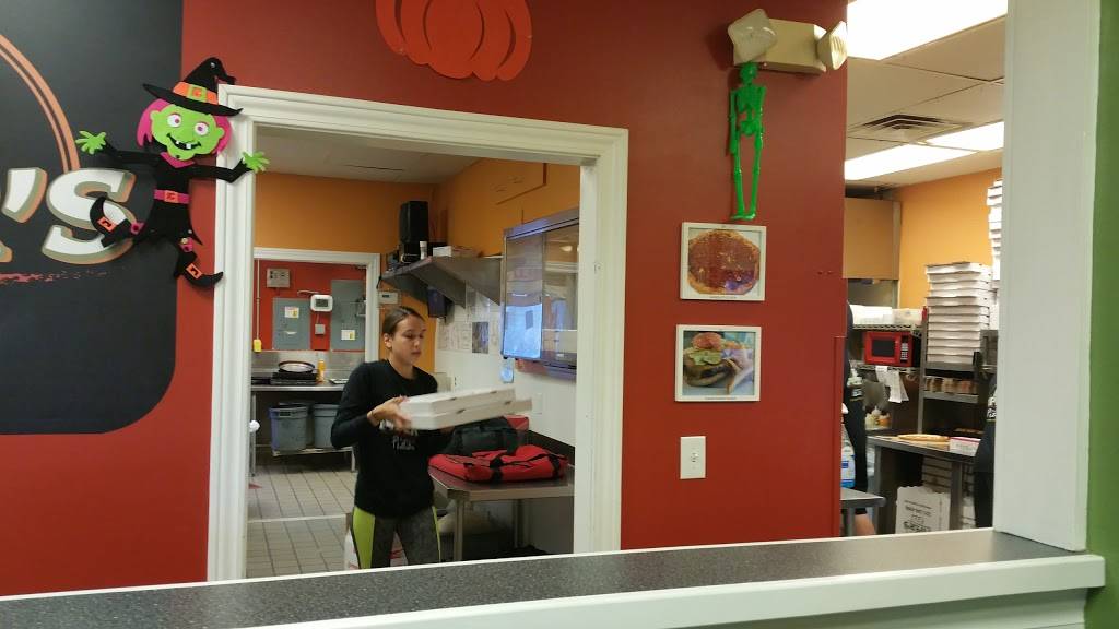 Pipers Mighty Good Pizza | meal delivery | 974 W Conway Rd, Harbor Springs, MI 49740, USA | 2313486900 OR +1 231-348-6900