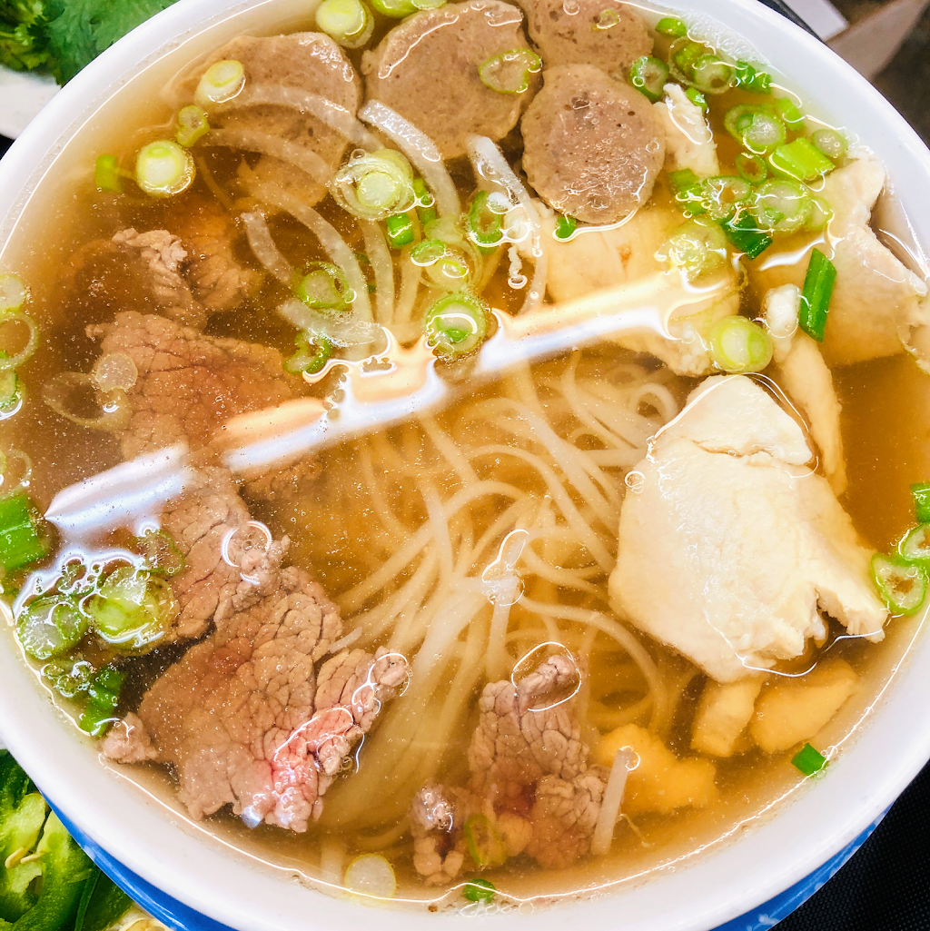 HU DAT PORTLAND | restaurant | 1522 Wildcat Dr #8, Portland, TX 78374, USA | 3616437823 OR +1 361-643-7823