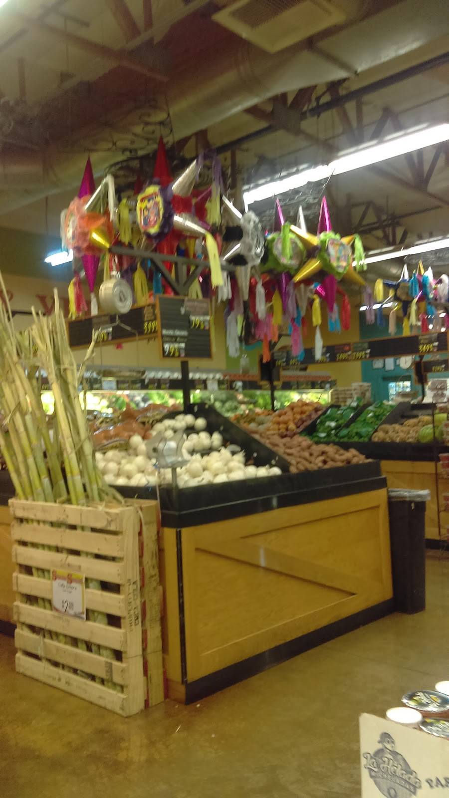 La Superior Mercados | bakery | 4940 Stockton Blvd, Sacramento, CA 95820, USA | 9164517259 OR +1 916-451-7259