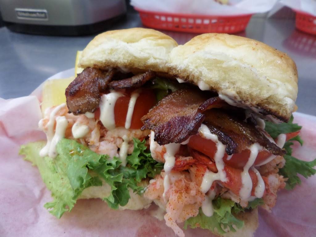 Rollin Lobstah | restaurant | 964 Airport Rd SW, Huntsville, AL 35802, USA | 2565852227 OR +1 256-585-2227
