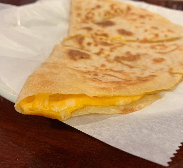 Long Shot Bar & Grill | restaurant | 1972 Jericho Turnpike, Commack, East Northport, NY 11731, USA | 6319206636 OR +1 631-920-6636