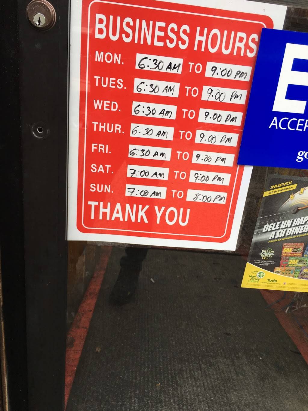 Villa Deli Mini Market | restaurant | 198 4th St, Jersey City, NJ 07302, USA | 5512009081 OR +1 551-200-9081