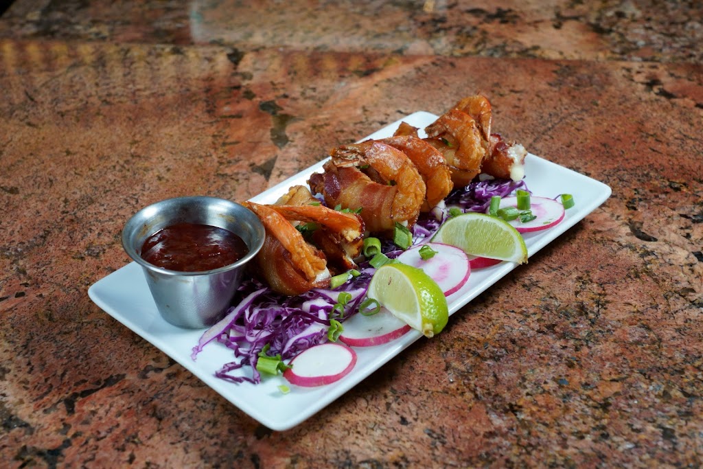 La Bahia | restaurant | 4620 N 10th St, McAllen, TX 78504, USA | 9562130800 OR +1 956-213-0800