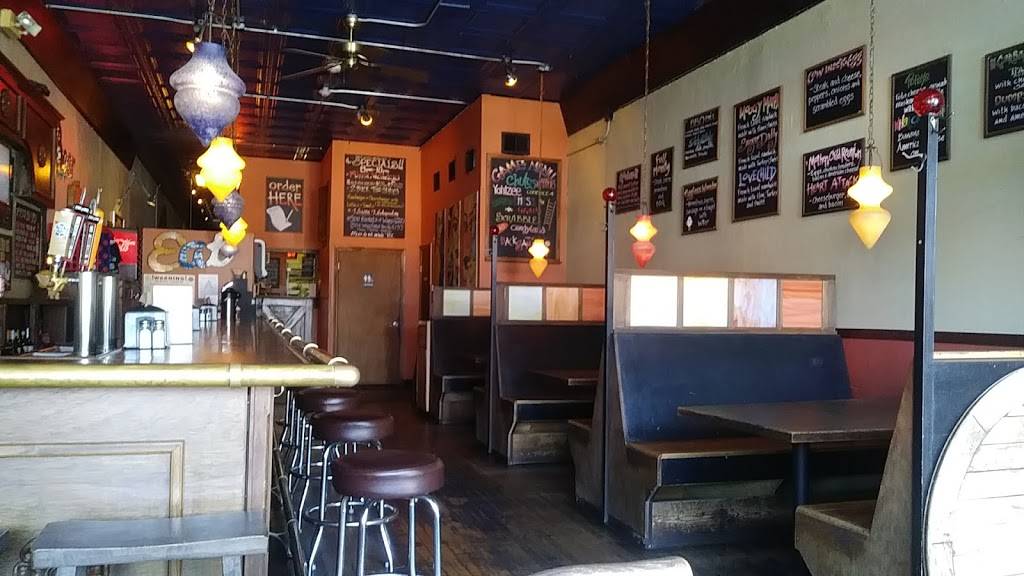 Moogys | restaurant | 154 Chestnut Hill Ave, Boston, MA 02135, USA | 6172548114 OR +1 617-254-8114