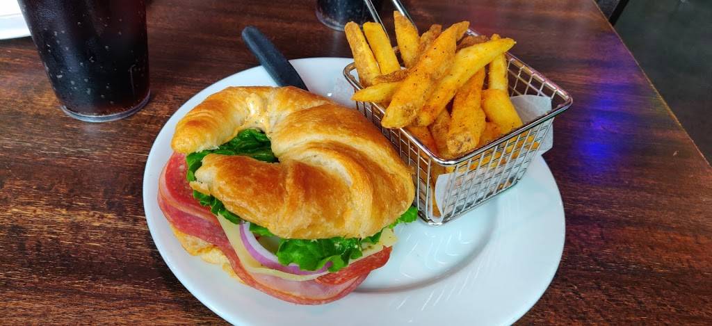 Schmizza Public House | restaurant | 998 NE Orenco Station Pkwy, Hillsboro, OR 97124, USA | 5037187120 OR +1 503-718-7120