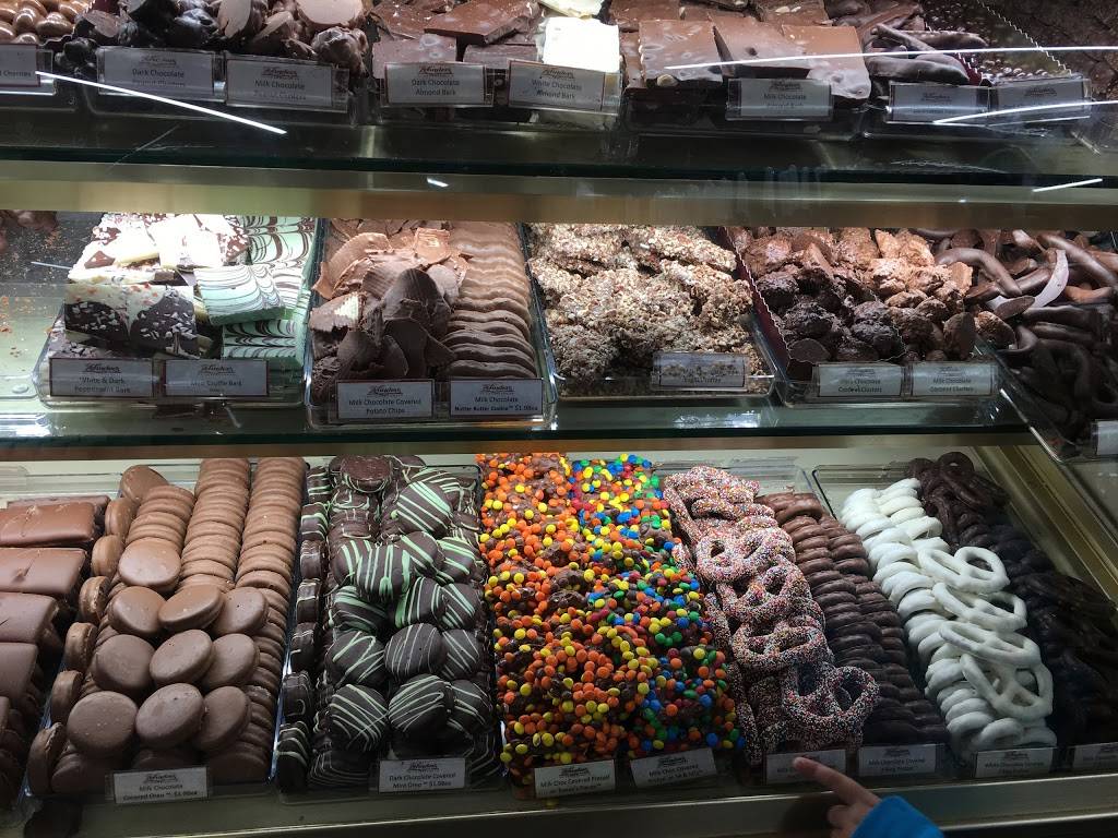 Tiffanys Food & Spirits | meal takeaway | 656 S Main St, Frankenmuth, MI 48734, USA | 9896526881 OR +1 989-652-6881