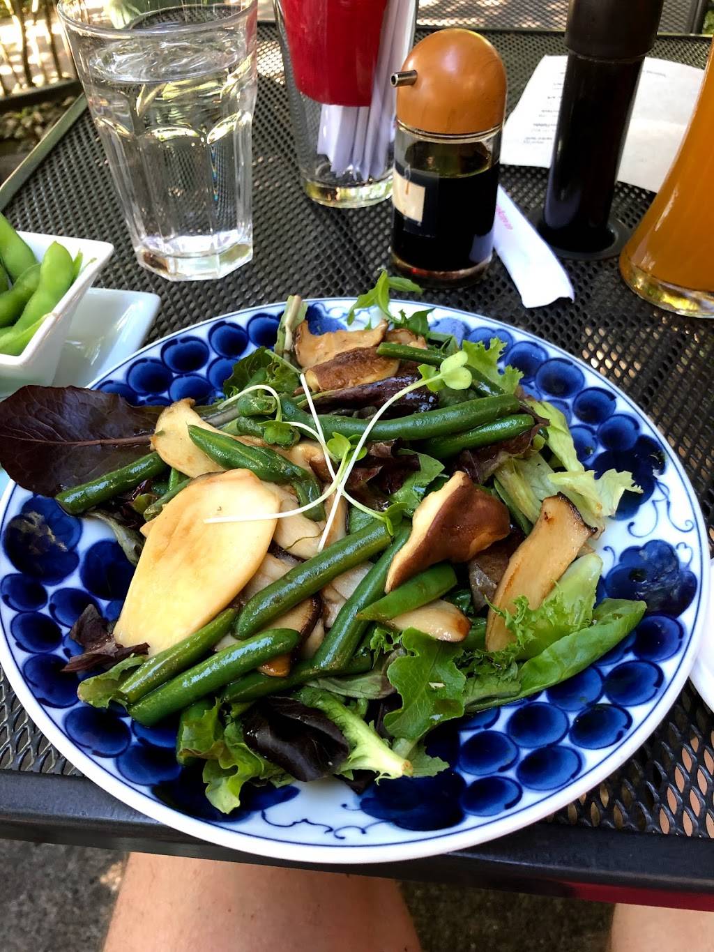 Syun Izakaya | restaurant | 209 NE Lincoln St, Hillsboro, OR 97124, USA | 5036403131 OR +1 503-640-3131