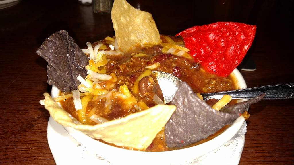 The Brewmasters Tavern | restaurant | 4 Main St, Williamsburg, MA 01096, USA | 4132687741 OR +1 413-268-7741