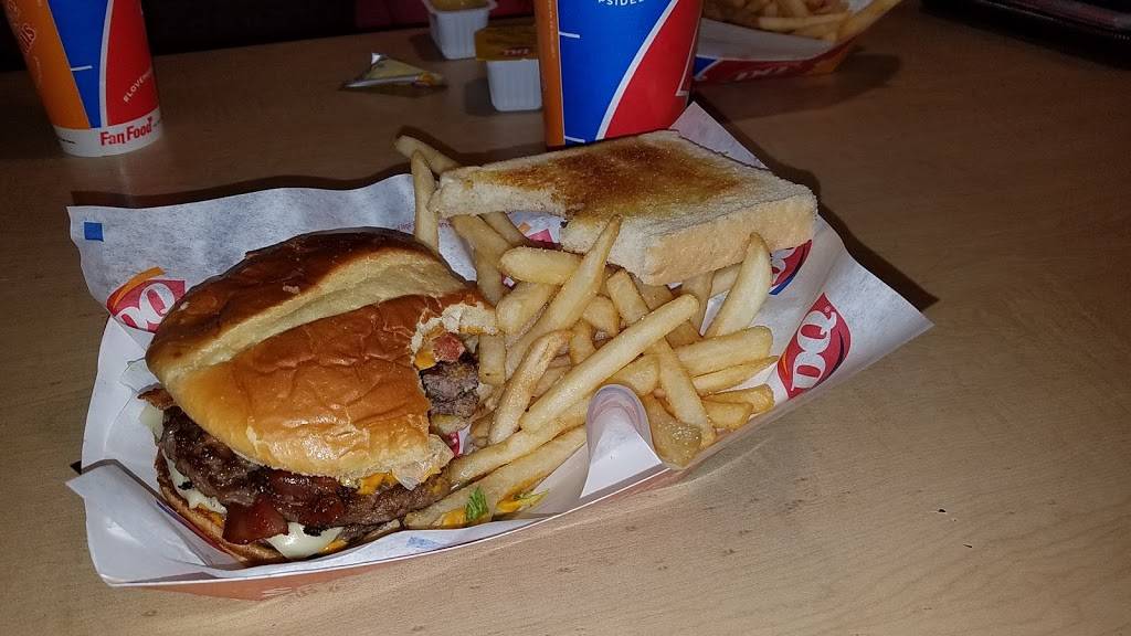 Dairy Queen Grill & Chill | restaurant | 3156 Frontage Rd, Gainesville, GA 30504, USA | 7705031141 OR +1 770-503-1141