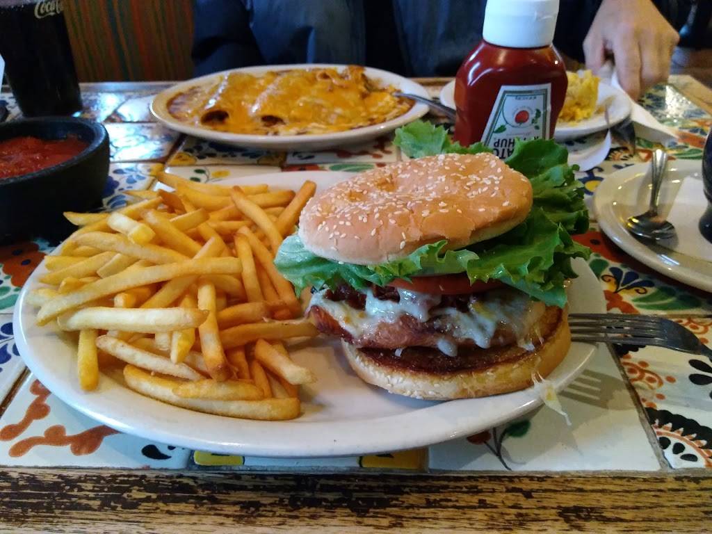 Border Cantina | restaurant | 21420 Novi Rd, Novi, MI 48375, USA | 2483477827 OR +1 248-347-7827