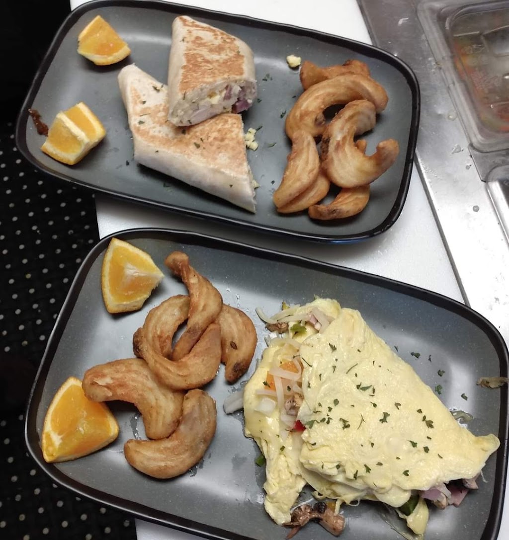 Bellies Breakfast Barnyard | restaurant | 109 Masonic Home Rd Unit 2, Charlton, MA 01507, USA | 5082481900 OR +1 508-248-1900