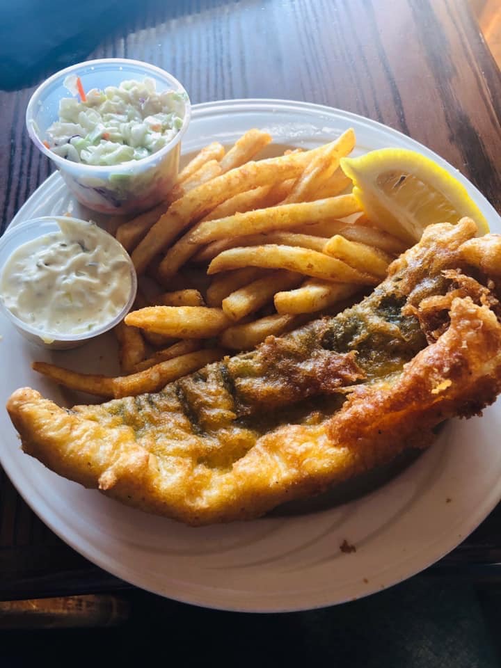 Famers Sports Bar & Grill | restaurant | N3332 Pine Mountain Rd, Iron Mountain, MI 49801, USA | 9067742747 OR +1 906-774-2747