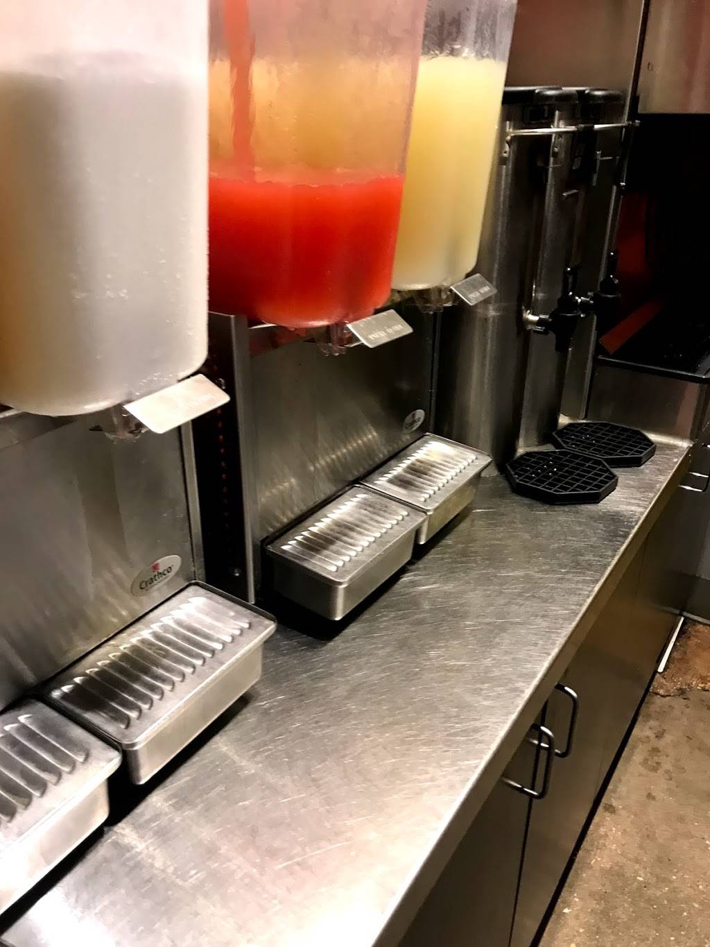 Blaze Pizza | meal takeaway | 14009 Research Blvd, Austin, TX 78717, USA | 5122336024 OR +1 512-233-6024