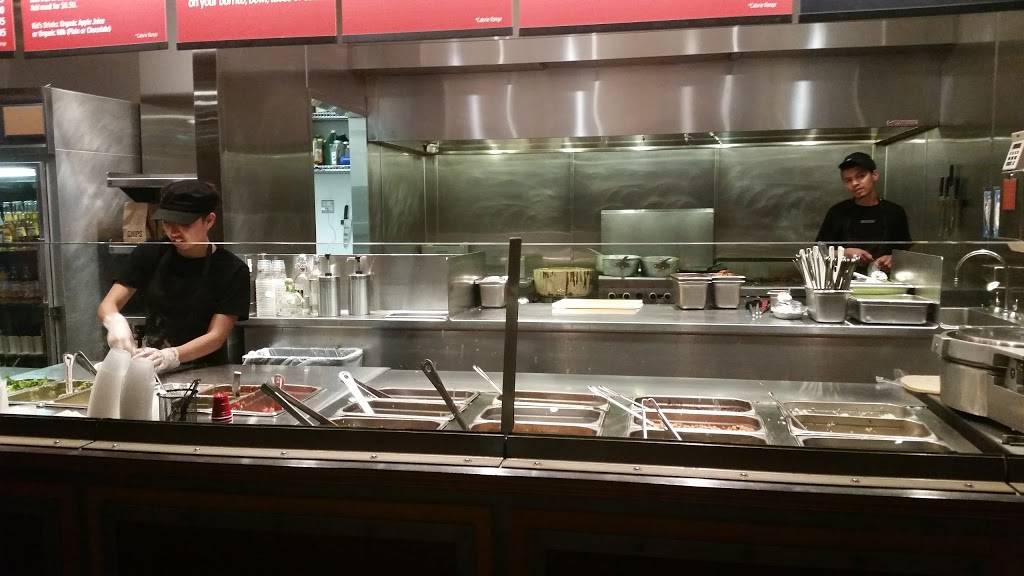 Chipotle Mexican Grill | restaurant | 2400 Charleston Rd, Mountain View, CA 94043, USA | 6509696528 OR +1 650-969-6528