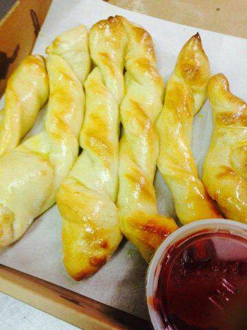 Mr. Cheezys | restaurant | 220 N Main St, Dunkirk, OH 45836, USA | 4197592332 OR +1 419-759-2332