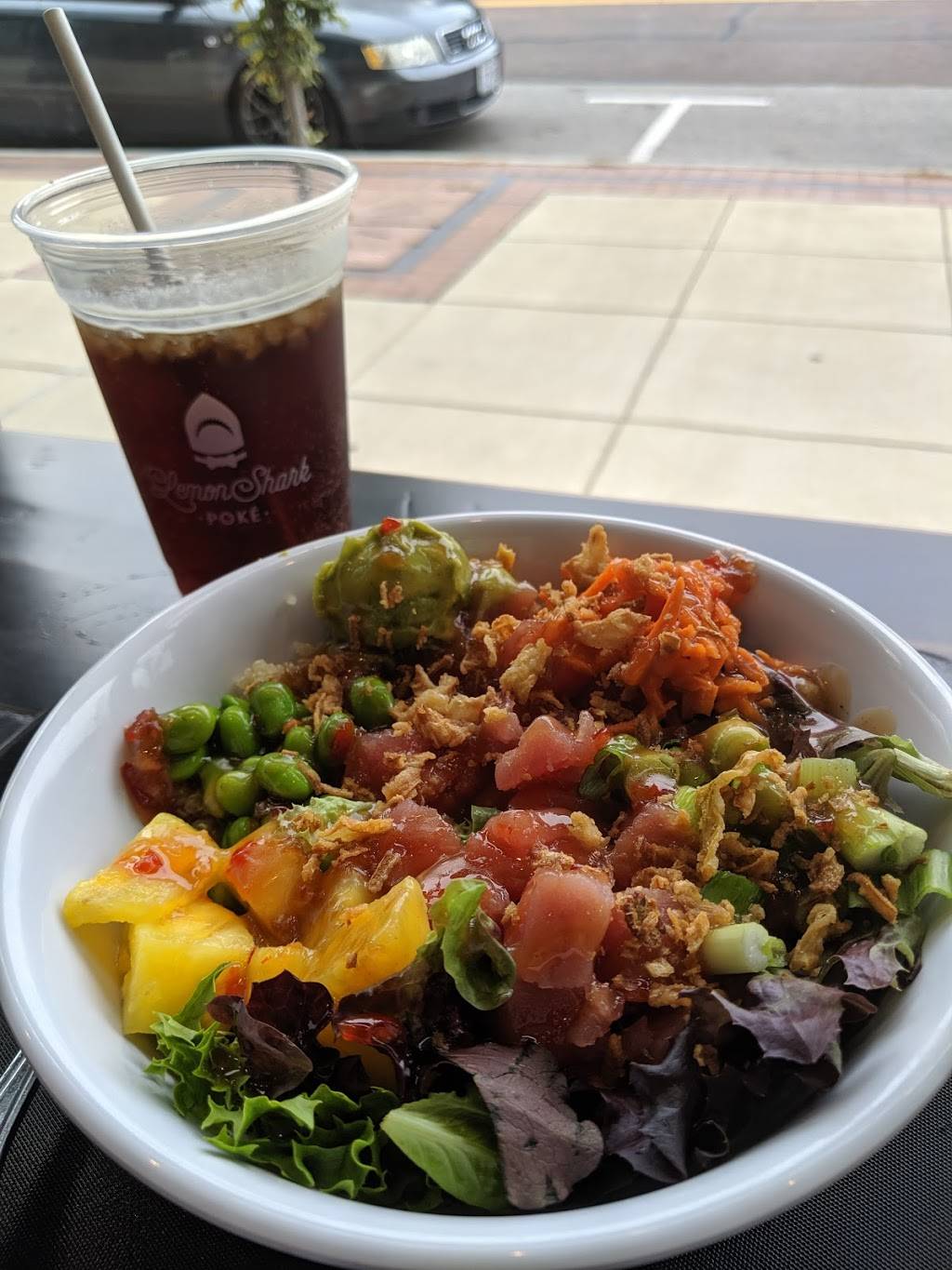 LemonShark Poke- Clayton | restaurant | 33 N Central Ave, Clayton, MO 63105, USA | 3143008890 OR +1 314-300-8890